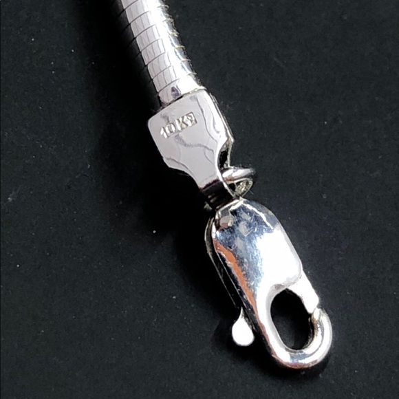 10k Gold Italy 3mm Omega chain Necklace - Picture 11 of 17